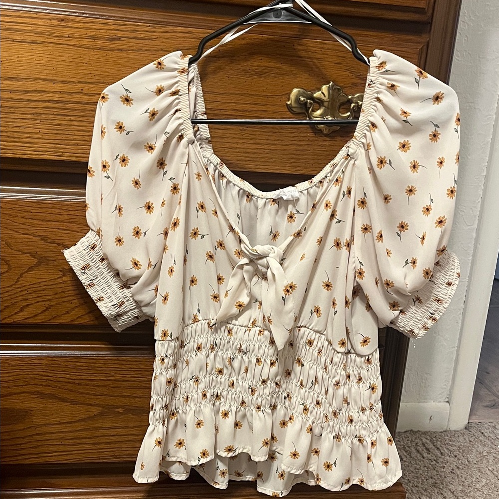 Sienna Sky Cream Floral Blouse